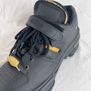 MAISON MARGIELA Black Leather Men\'s Retrofit Trainer Sneakers Marked as 44 11US Maison Martin Margiela | Shoes | Maison Margiela Black  main image 2